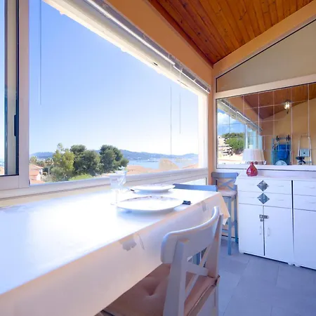 Cocon, Vue Mer, Piscine Et Clim La Seyne-sur-Mer